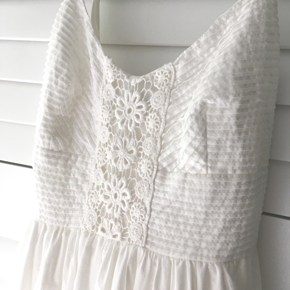 White Daisy Crochet Sundress